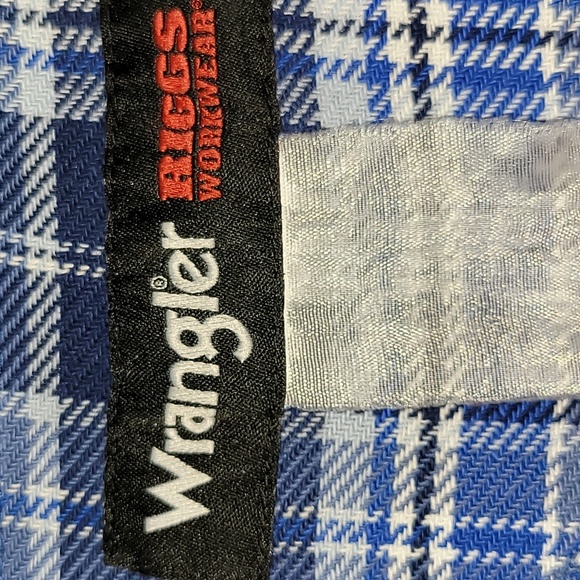 Vintage. Wrangler Riggs Workwear. Heavyweight Flannel. Men's XL - Picture 8 of 16